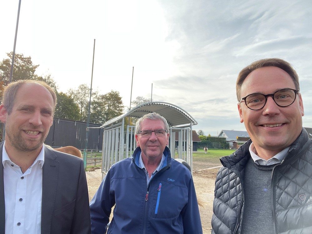 Markus Höner besucht Pony-Station „Tony Hämmerle“ in Ahlen
