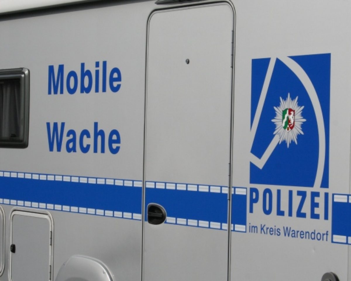 Mobile Wache der Kreispolizeibehörde im Bereich der Polizeiwache Oelde