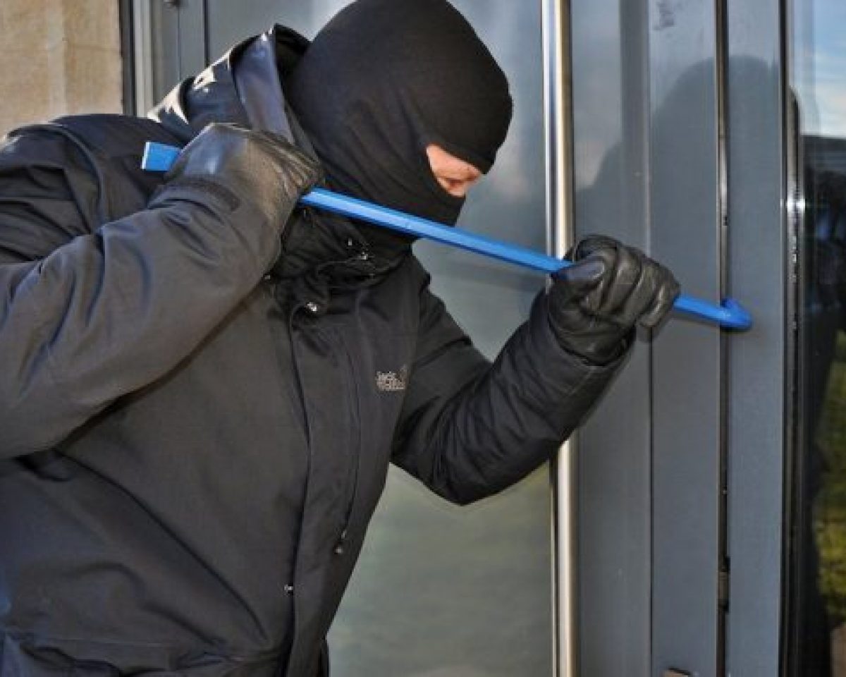 Anmelden zum Online-Infoabend: Digitaler Einbruchschutz am 10. März