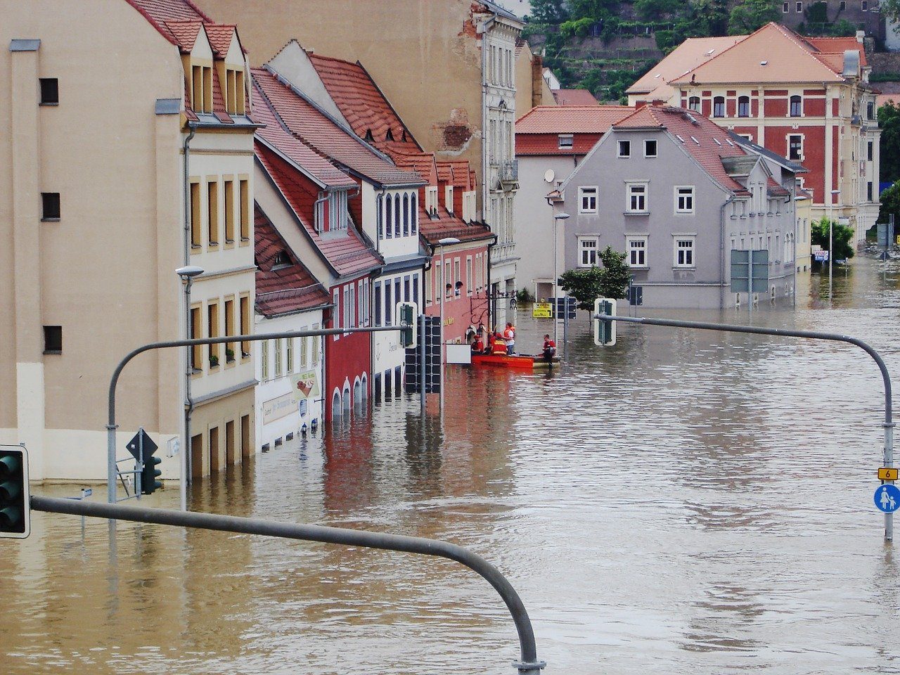 Service für Hochwassergeschädigte und ihre Berater und Helfer:  Kostenlose Webinare „Hochwasserhilfen NRW Spezial“