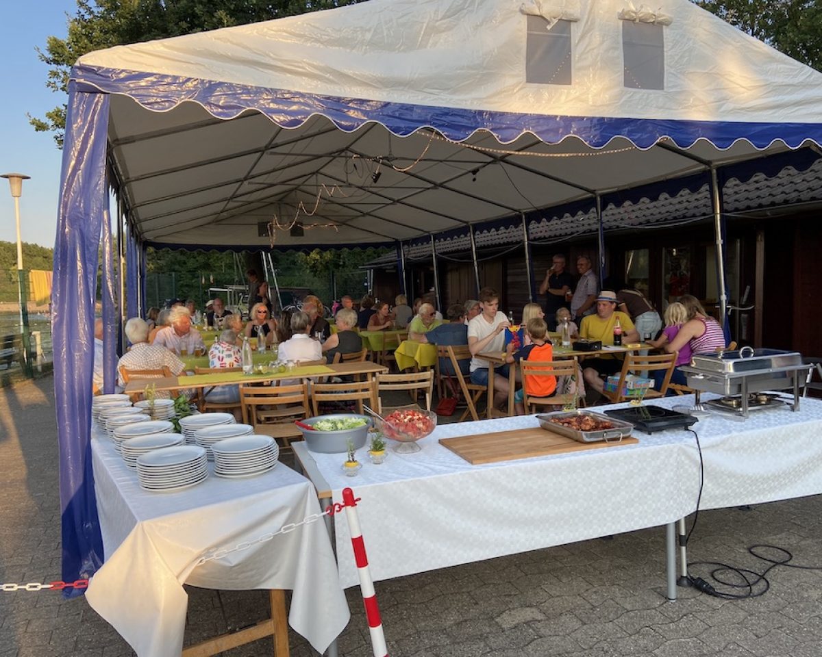 Sommer, Sonne und Wind: So ein Wetter läßt Seglerherzen höher schlagen
