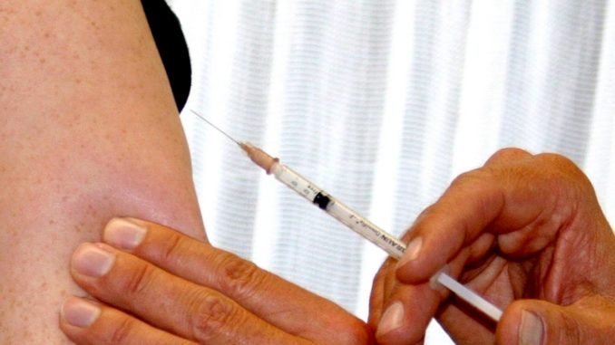 Gesundheitsamt: Schnellere Impfung nur mit ärztlichem Attest