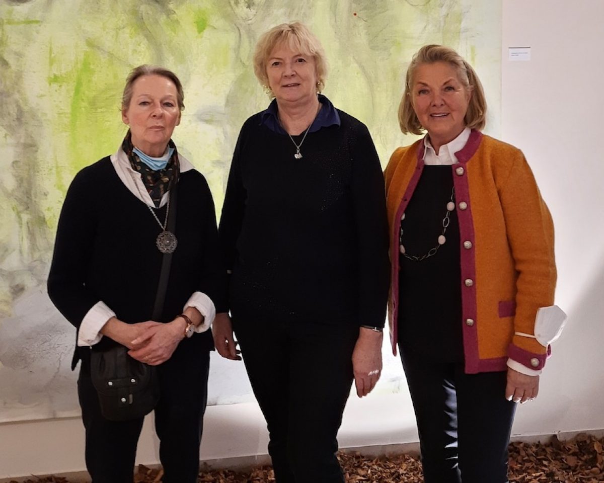 kfd St. Josef – Winterspaziergang: Besuch der Galerie und der Krippenausstellung im Heinrich Friederichs Museum
