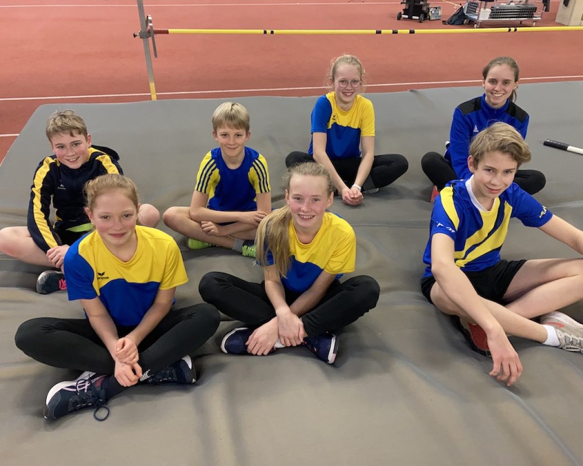 LeichtathletInnen mit guten Leistungen beim Sprint- und Sprungtag der LG Brillux Münster