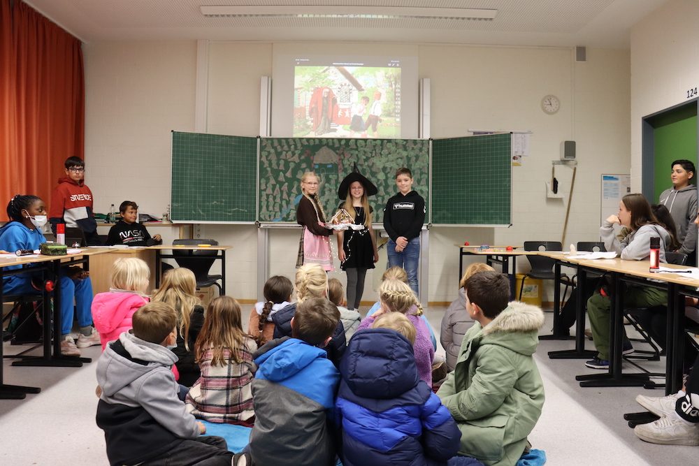 Märchen und Gruselgeschichten  –  Vorlesetag an der Gesamtschule Warendorf