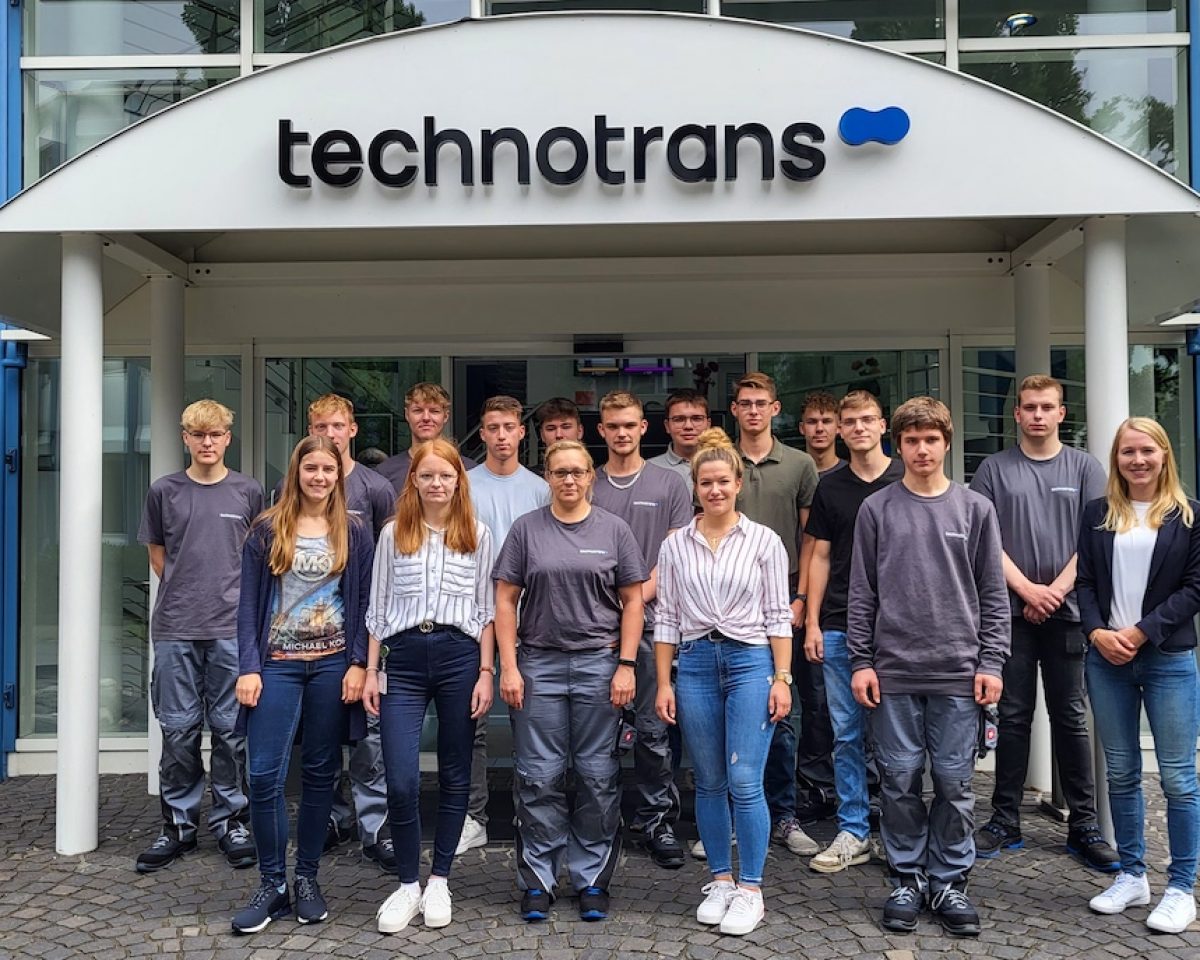 Karrierestart für die Fachkräfte von morgen: technotrans stellt 17 neue Auszubildende ein