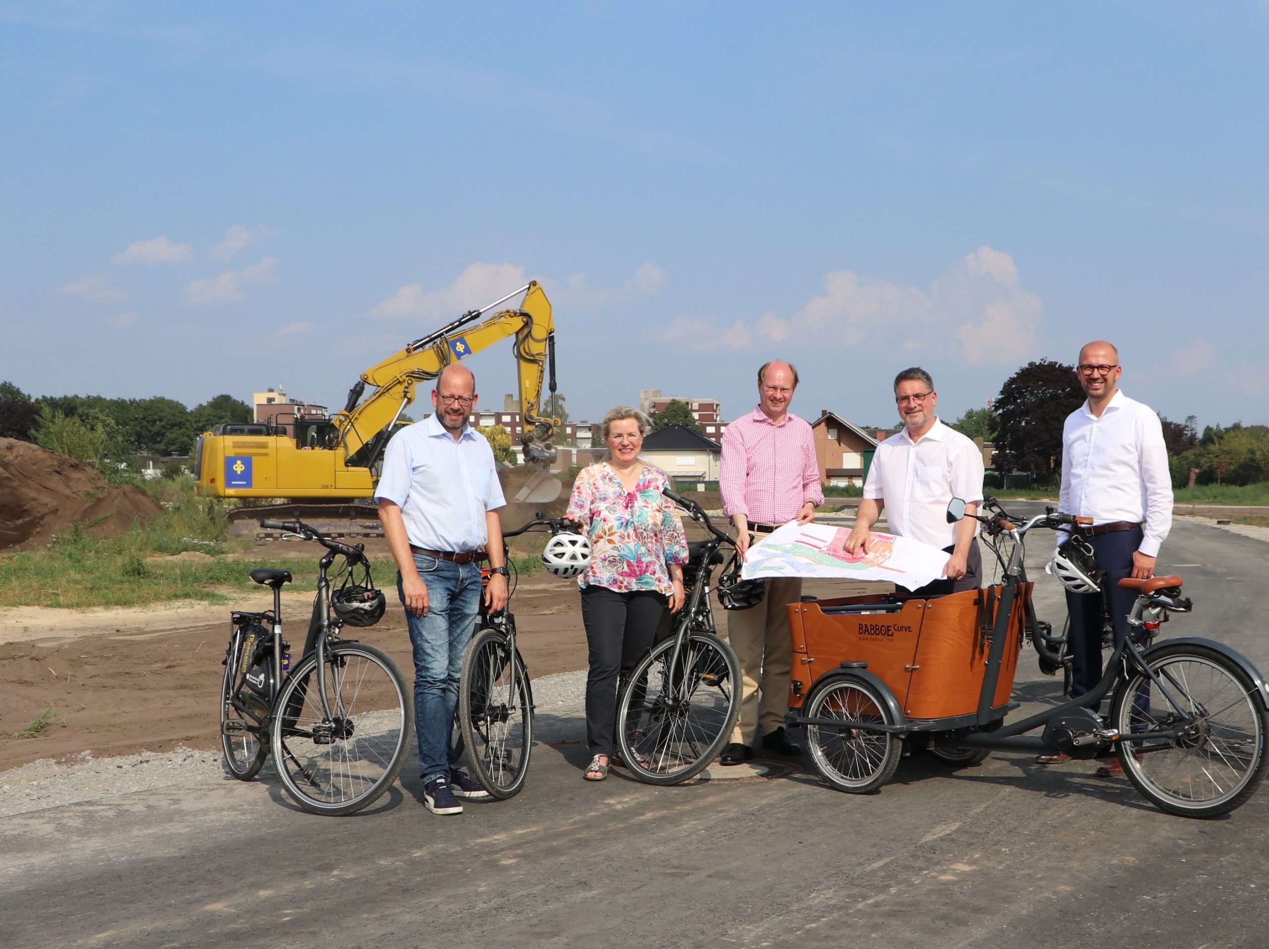 „Aventus-Ansiedlung stärkt den Wirtschaftsstandort“ / Innovatives Nahwämekonzept im Neubaugebiet / Landrat informiert sich über zentrale Projekte in Warendorf